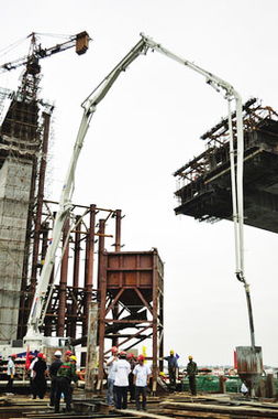 東江南特大橋工程即將收官，建設成果顯著